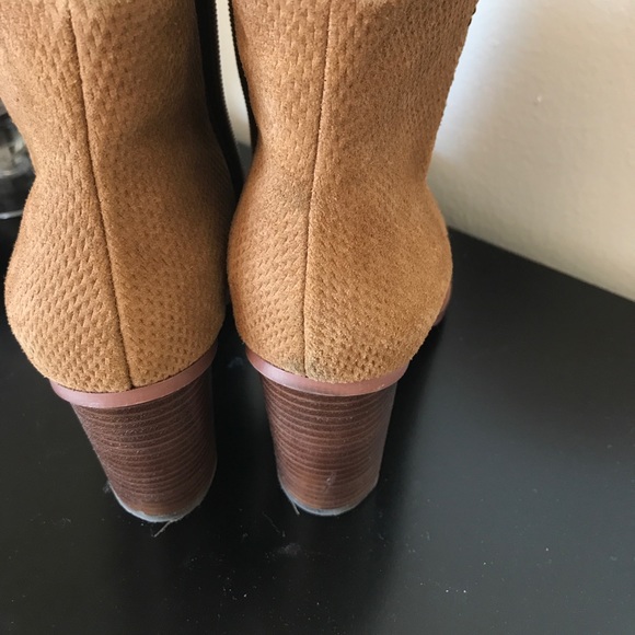 Vince Camuto bootie - Picture 4 of 8